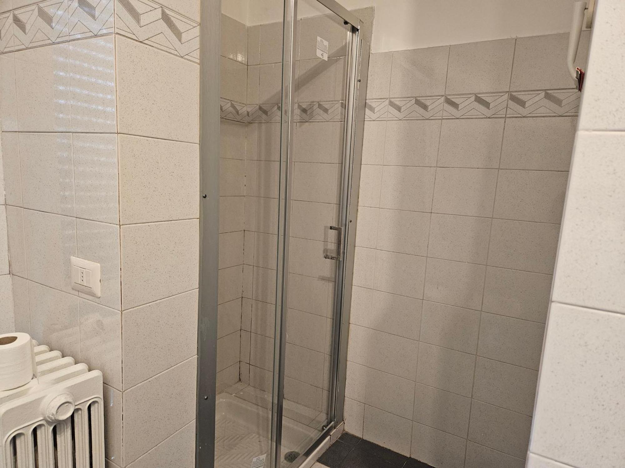 Guesthouse - Metro M1 Sesto Rondo Sesto San Giovanni Ngoại thất bức ảnh