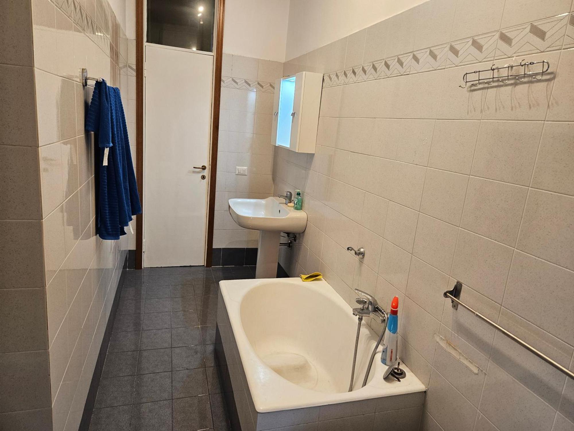 Guesthouse - Metro M1 Sesto Rondo Sesto San Giovanni Ngoại thất bức ảnh